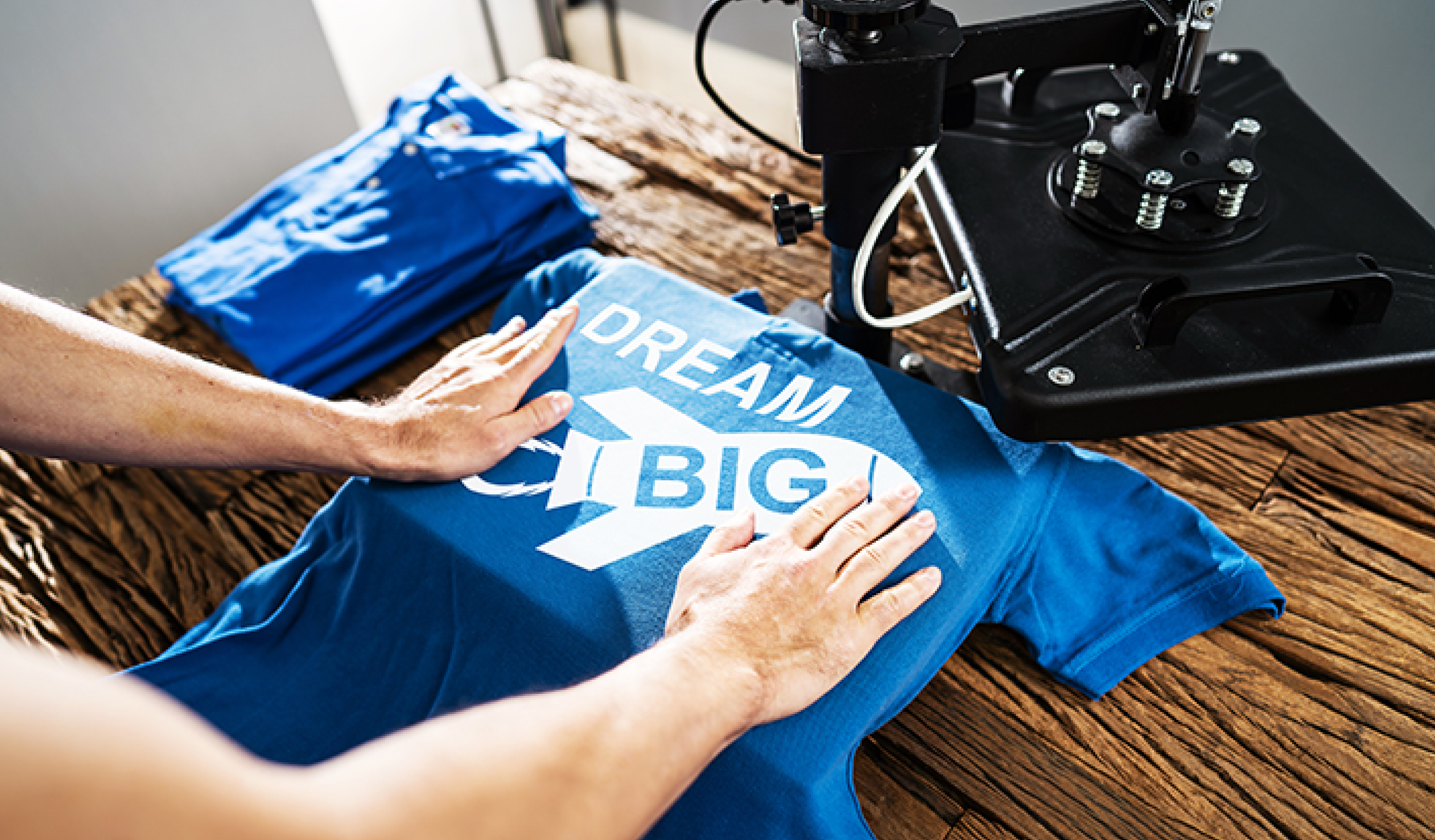 A t-shirt stitching illustration