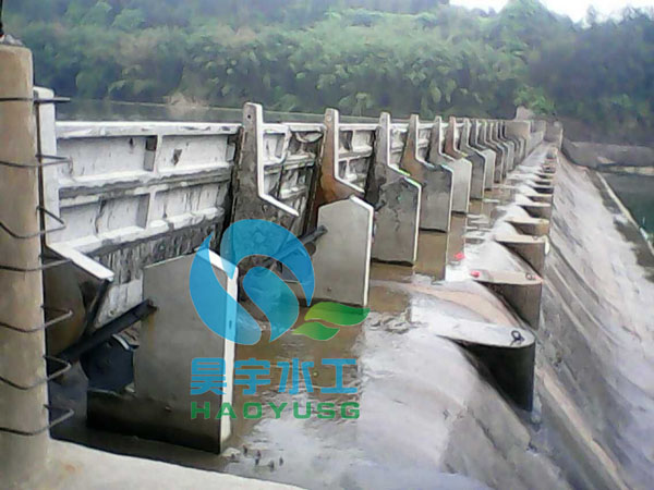 水泥自動翻板壩